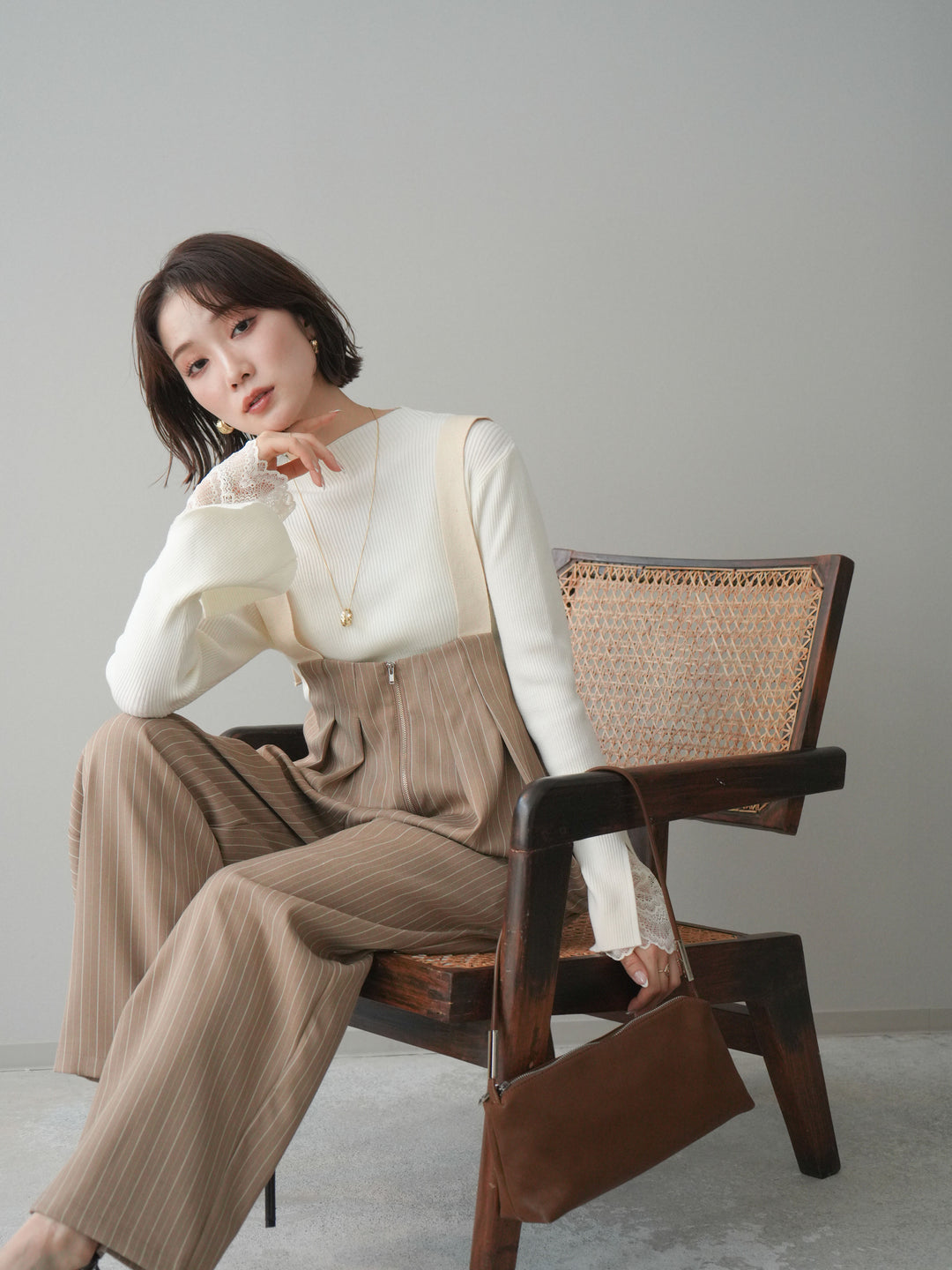 [SET]袖スカラップレースオフネックニットトップス+選べるアクセセット(2set)