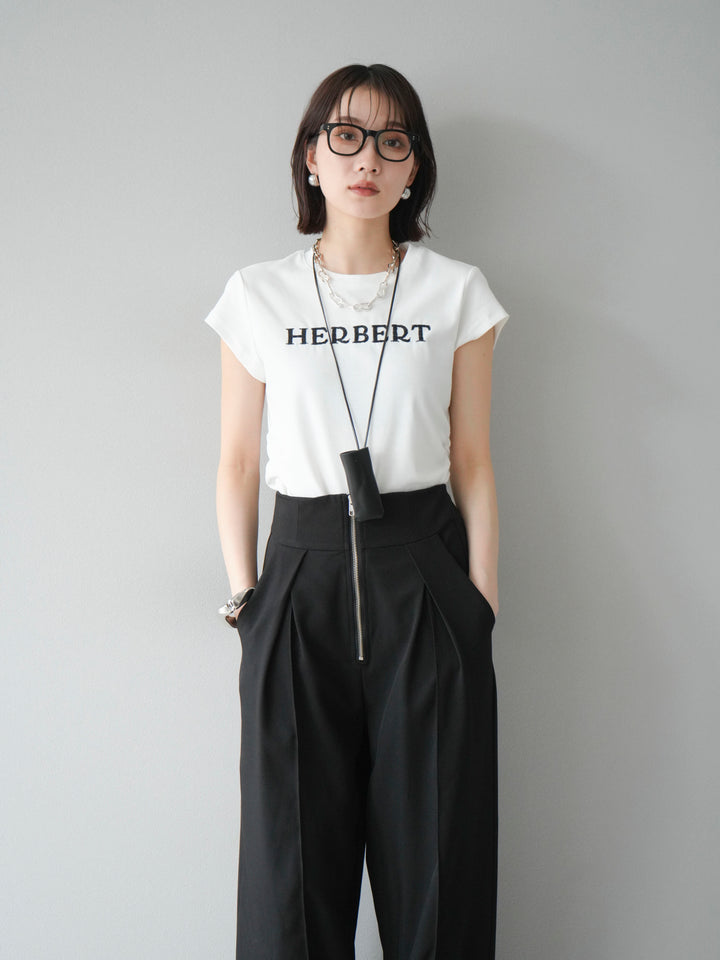 [予約]刺繍ロゴTシャツ＆レザーポーチネックレスSET /ホワイト