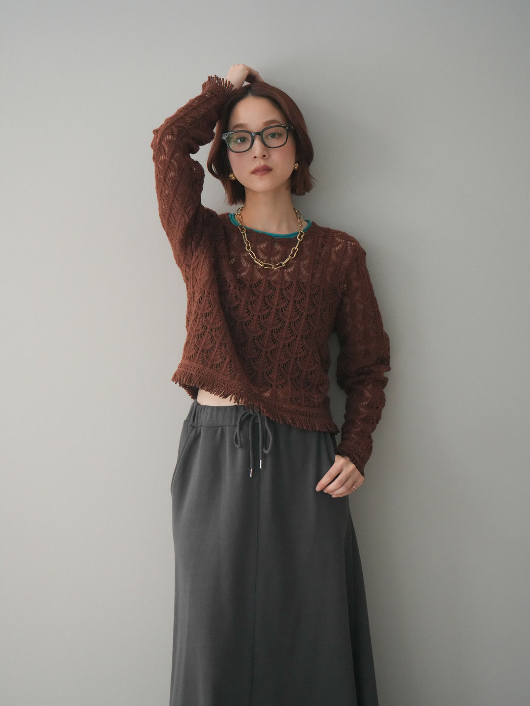 [予約]扇透かし編みクロップドニットプルオーバー/brown