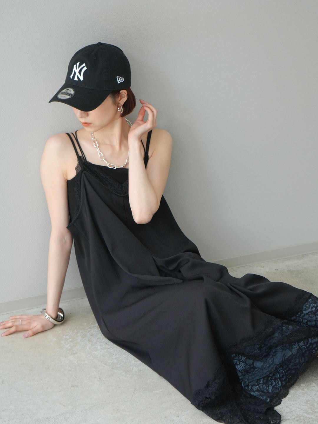 【預購】蕾絲疊層吊帶裙/黑色