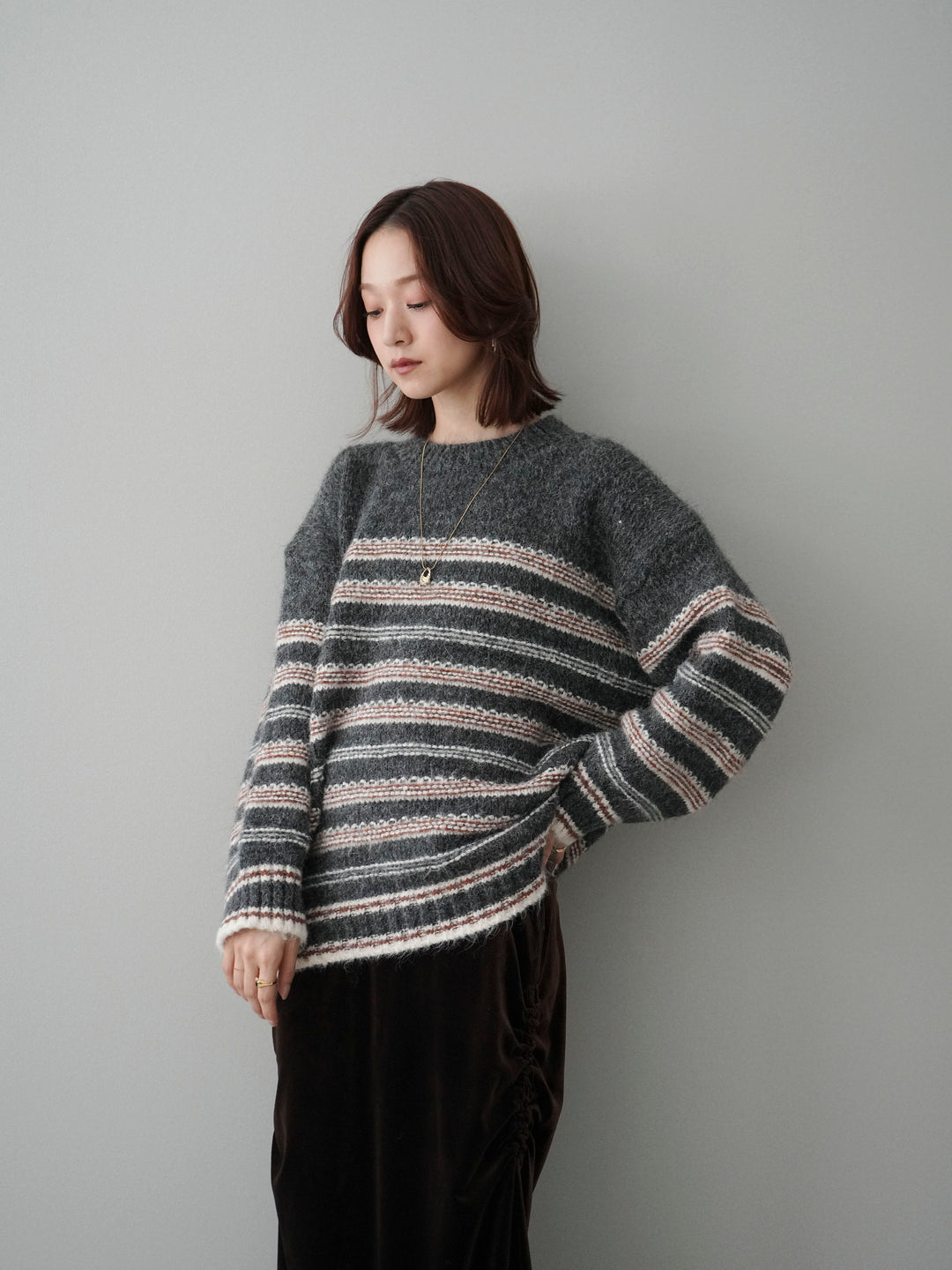 [SET]ステッチボーダーニットプルオーバー+ギャザーベロアスカート(2set)