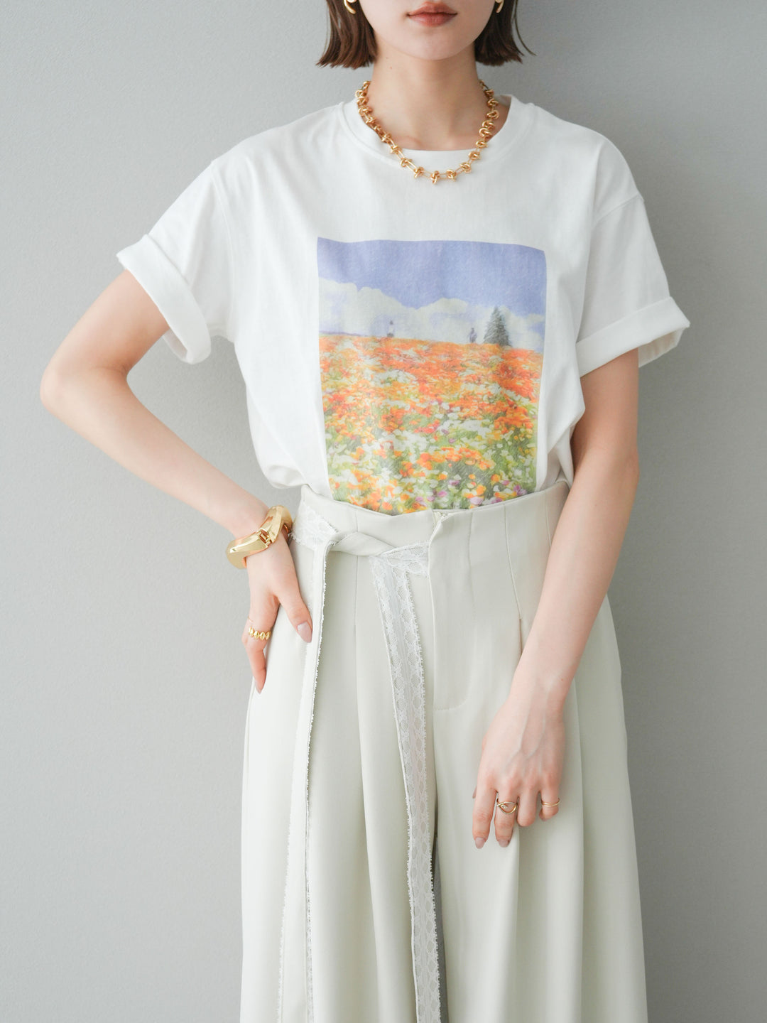【預購】花朵照片T卹/米白色