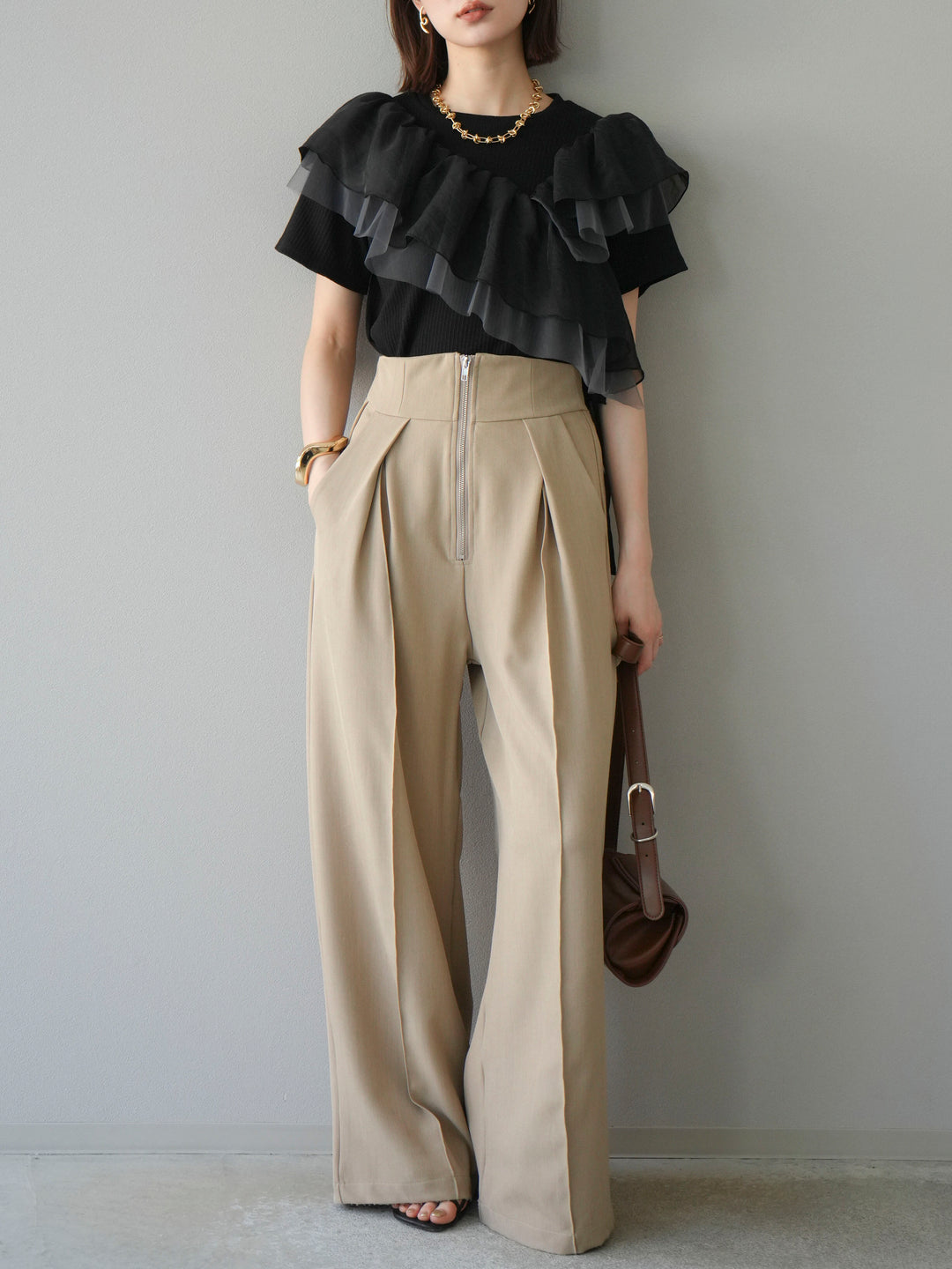 [予約]アシメフリルドッキングカットソー/ブラック