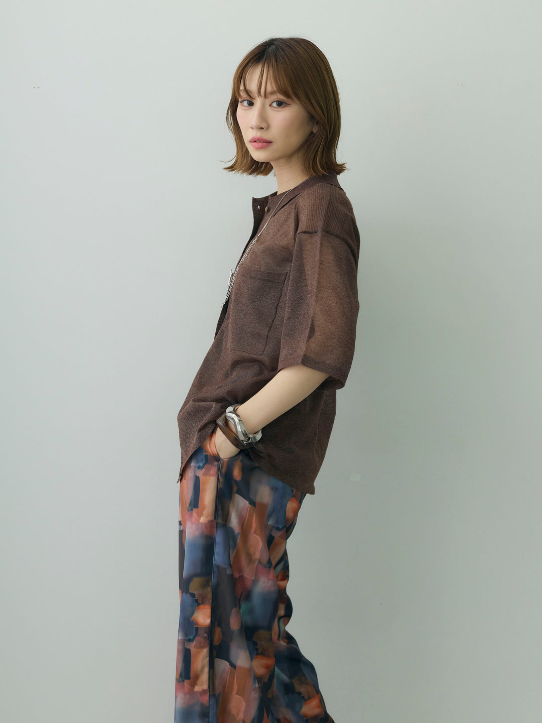 [SET]シアーハーフラメニットシャツ+カップ付テレコリブベアキャミソール+ニュアンスプリントイージーパンツ(3set)