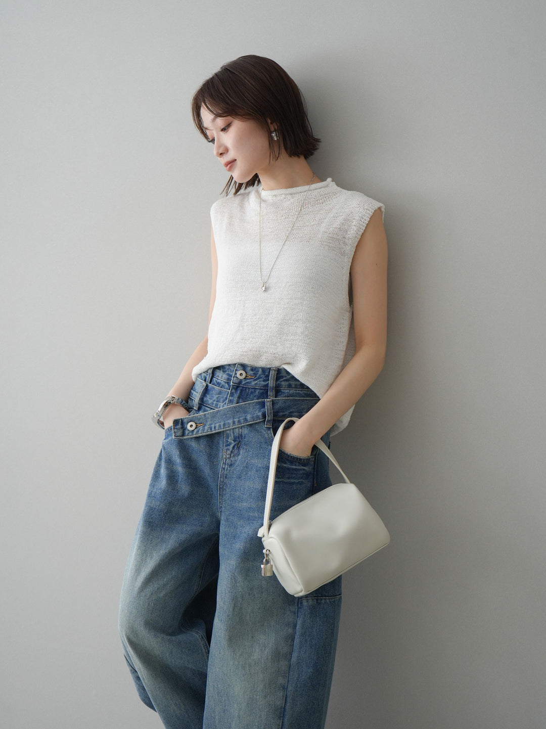 [予約]ノースリーブリネンタッチシアーニットプルオーバー/white