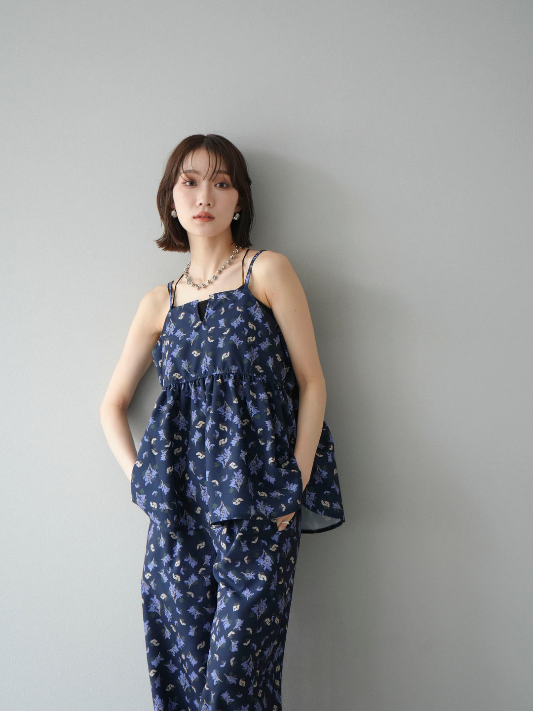 [予約]ブーケプリントキャミソール/ネイビー
