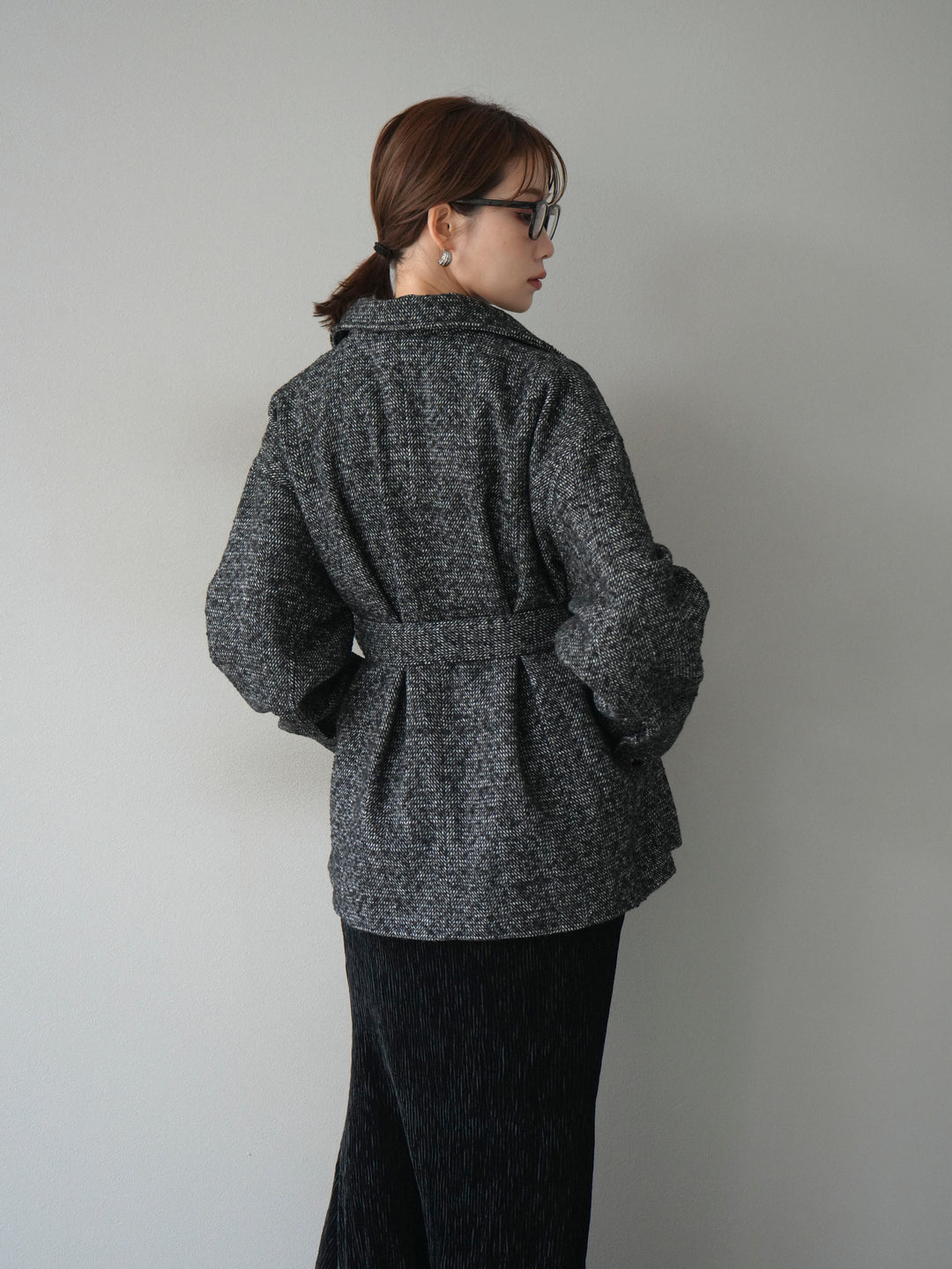 [予約]起毛ツイードベルトぺプラムジャケット/black