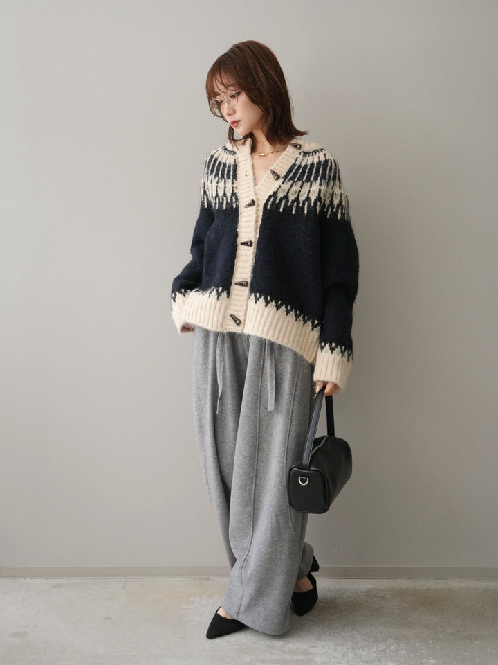 [SET]トグルボタン求心柄ニットカーディガン+ウエストベルトカーブラインスエットパンツ(2set)