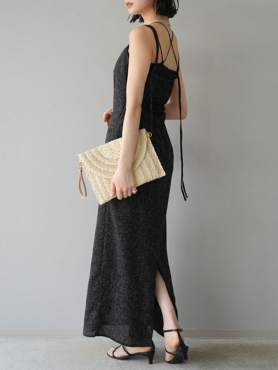 [預購] 夏季粗花呢露背吊帶洋裝/黑色
