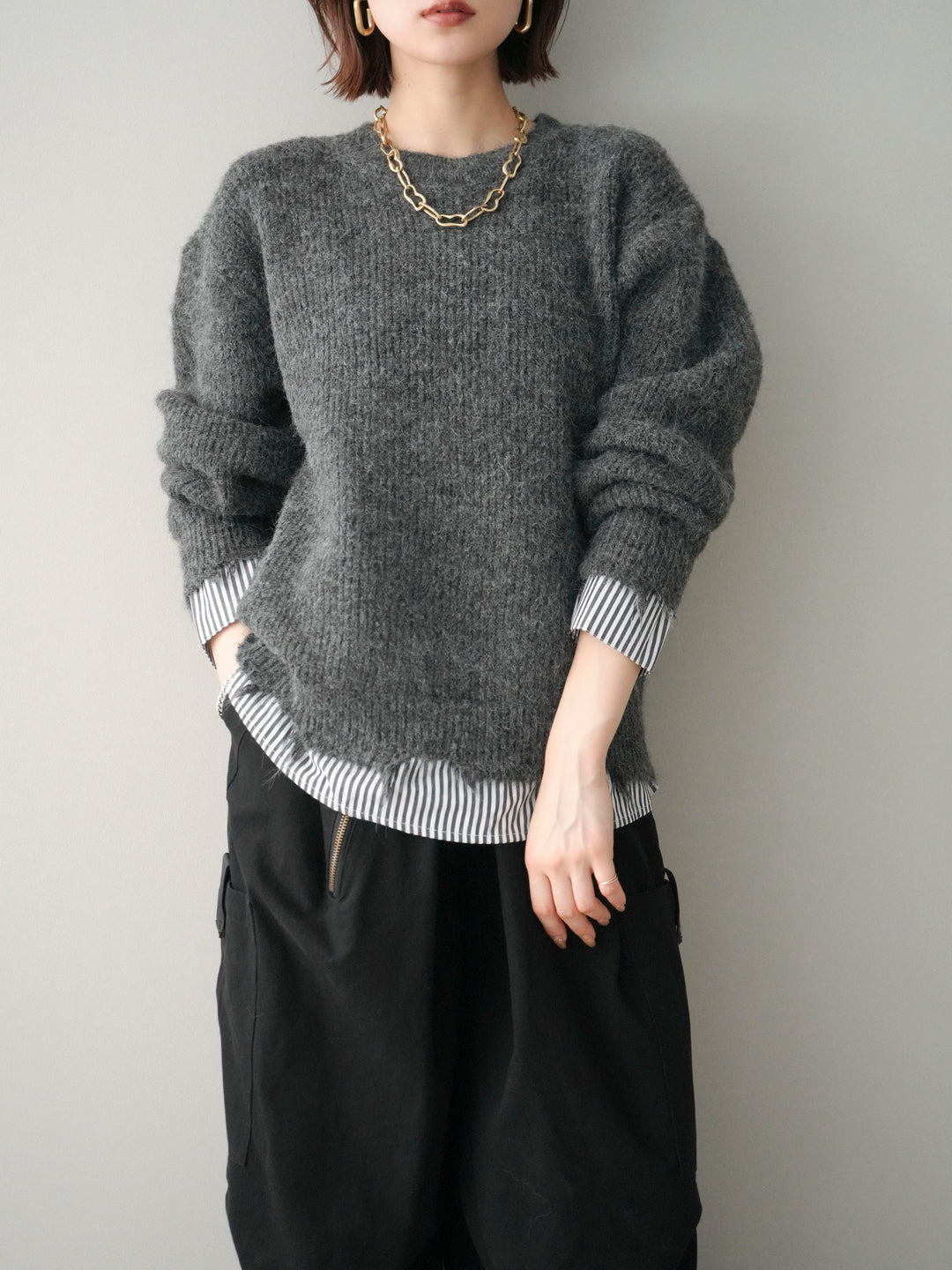 [予約]裾シャツレイヤードダメージニットプルオーバー/darkgrey