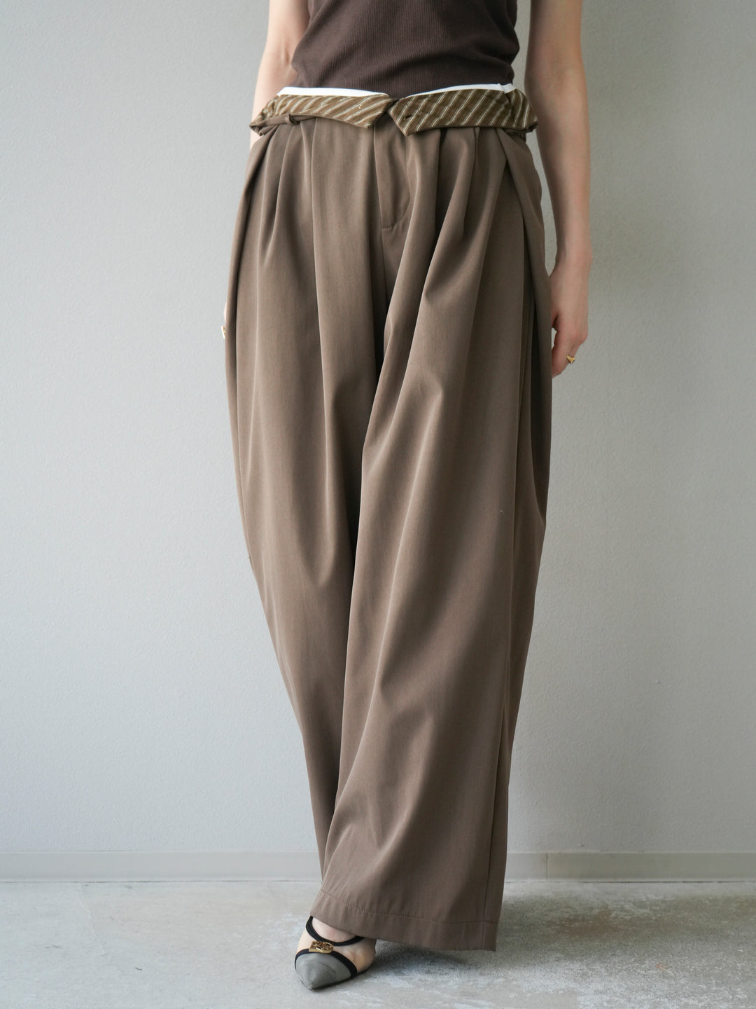 [予約]タックデザインワイドパンツ/ブラウン