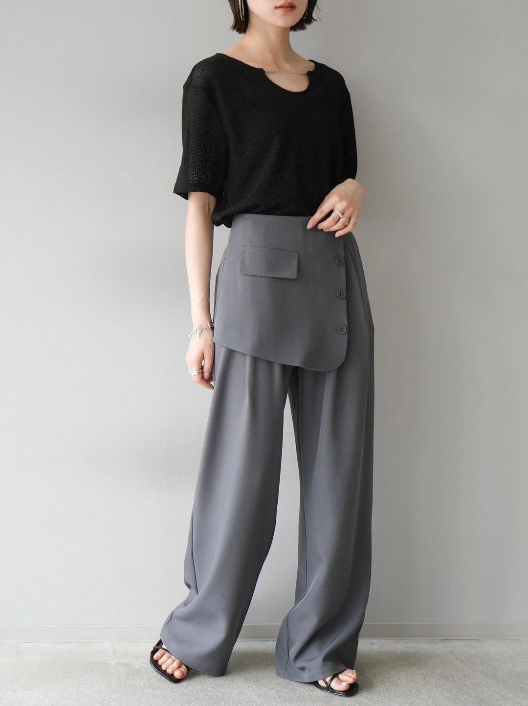 [Pre-order] Front flap slacks pants/gray