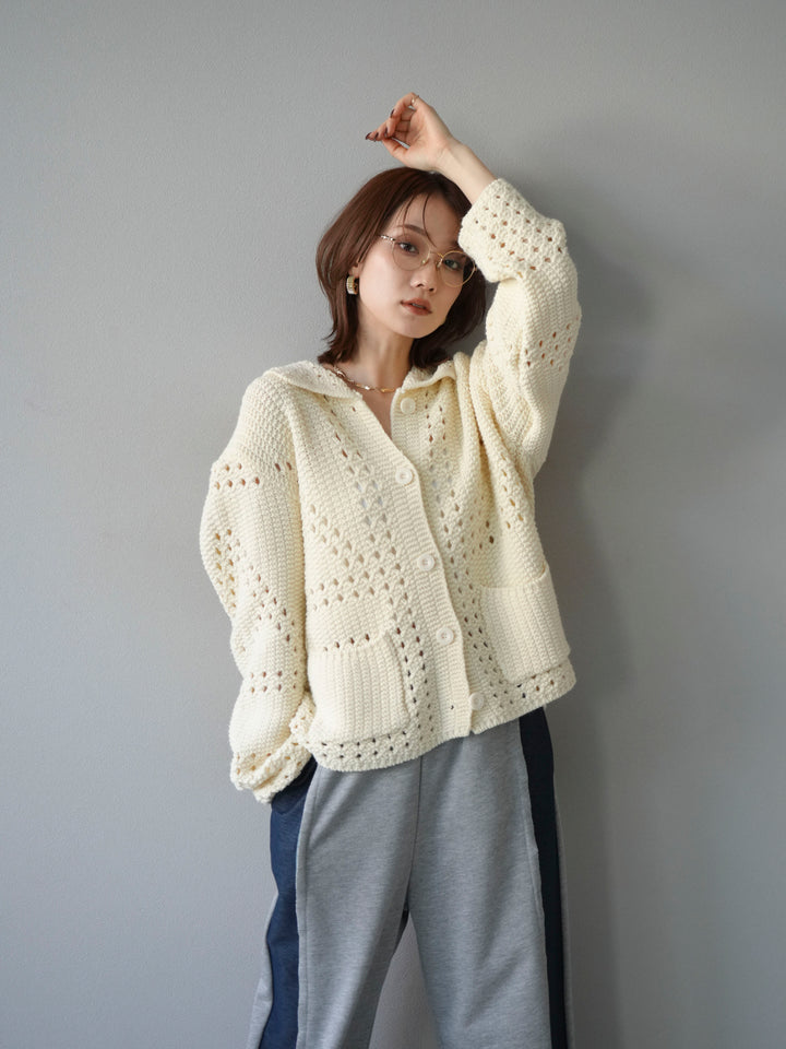[予約]丸襟透かし編みニットカーディガン/オフ