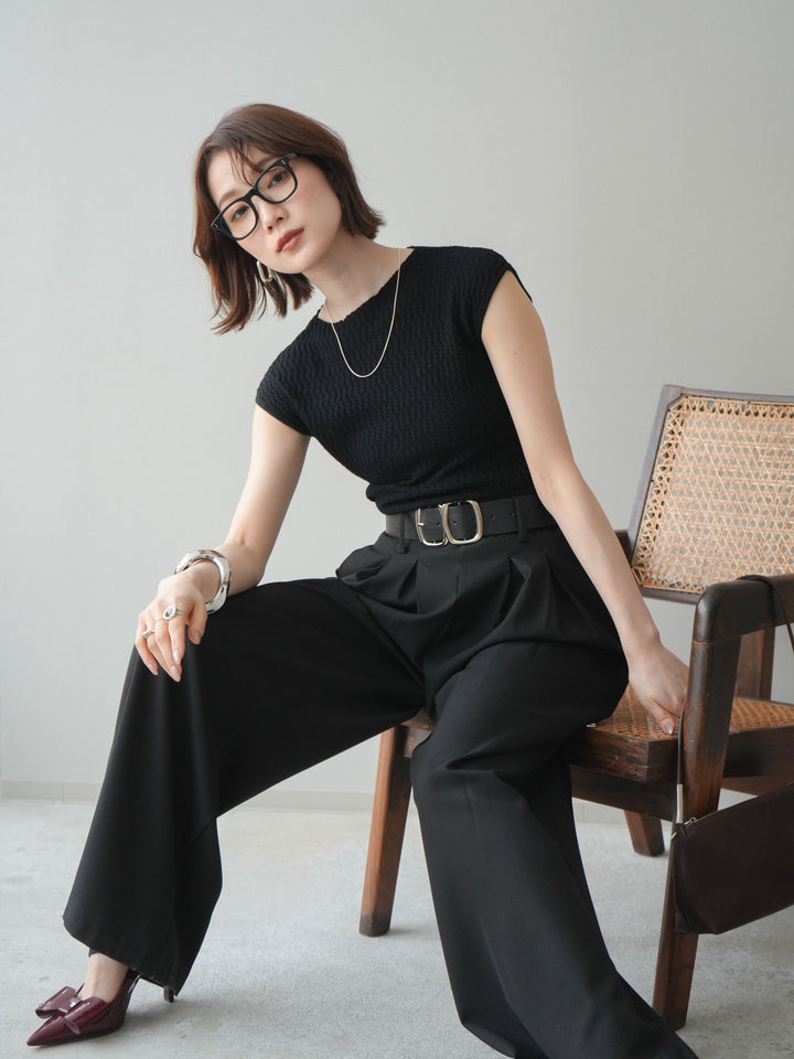 [予約]サイドシャーリングボトルネックノースリーブニットプルオーバー/black