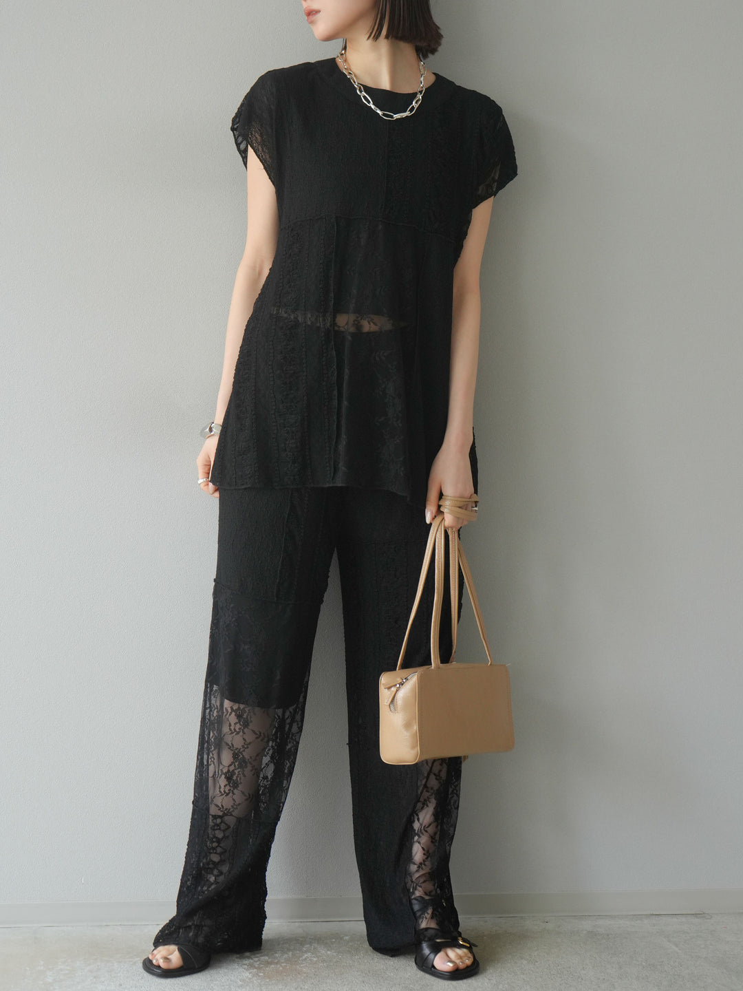 [予約]パッチワークレースフレンチプルオーバー/ブラック