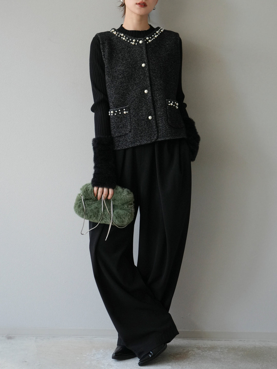 [予約]パールデザインツイードライクニットベスト/ブラック