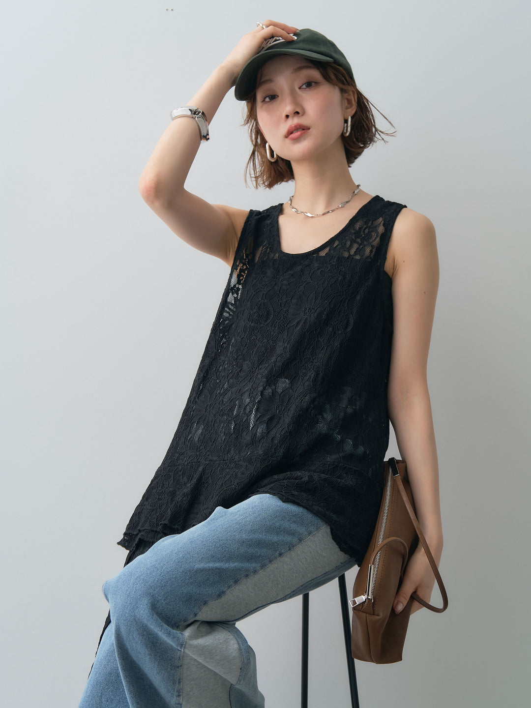[予約]ラッフルレースアシメペプラムノースリトップス//black