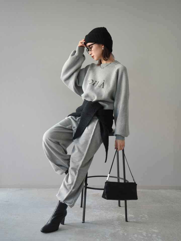 [予約]スウェットライクビーズロゴ刺繍ニットプルオーバー/mokugray