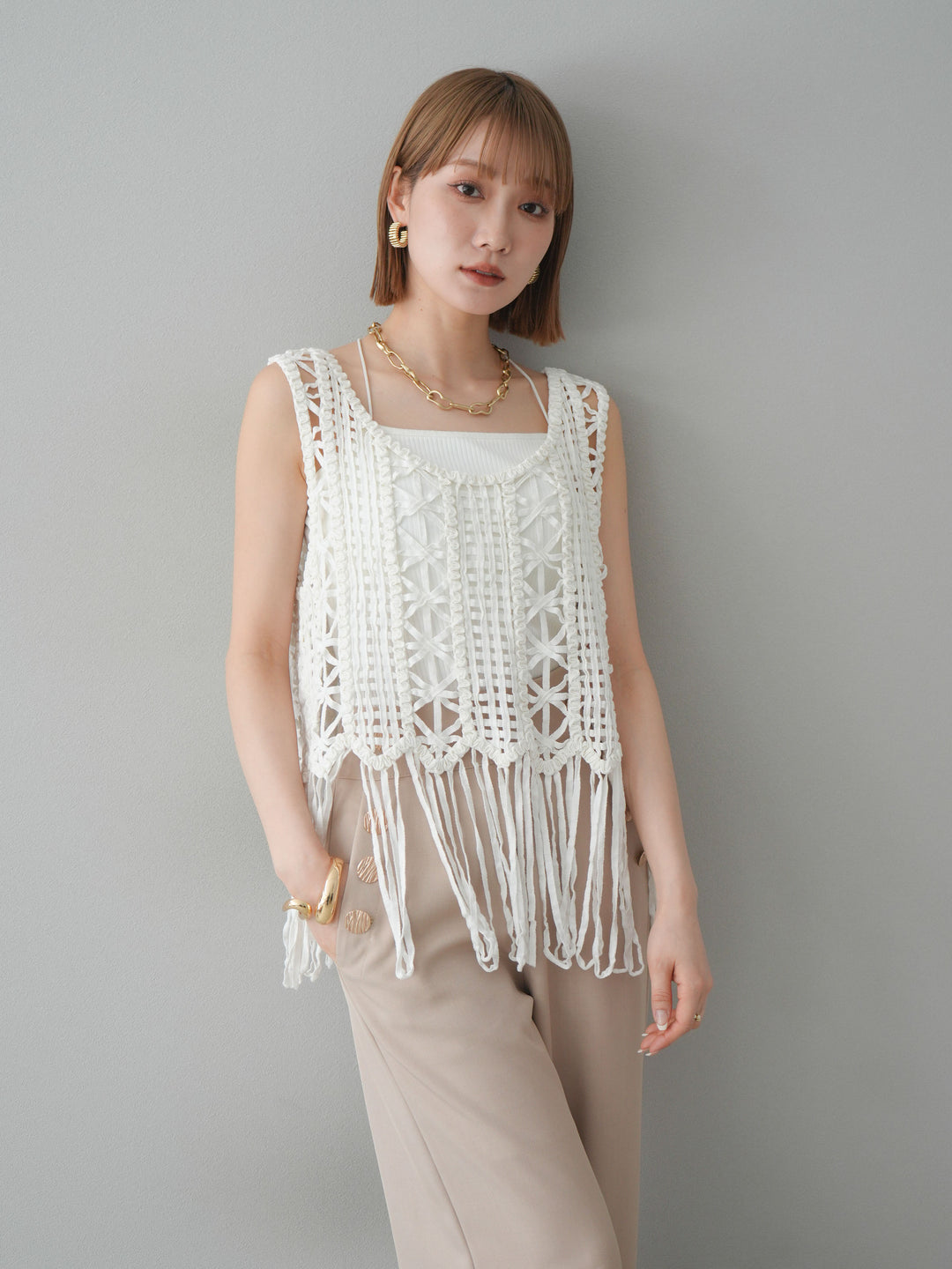 [予約]クロシェフリンジノースリーブトップス/アイボリー