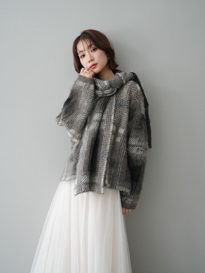 [予約]ストール付シャギーチェックニットプルオーバー/brown