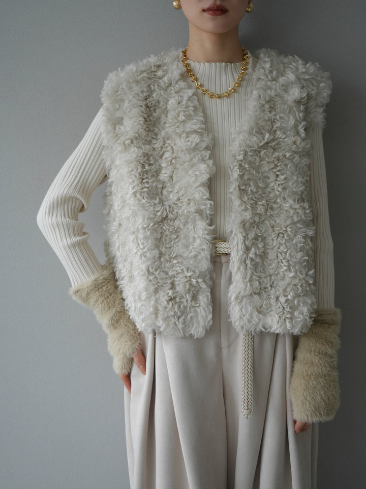 [予約]プードルファーショートベスト/エクリュ