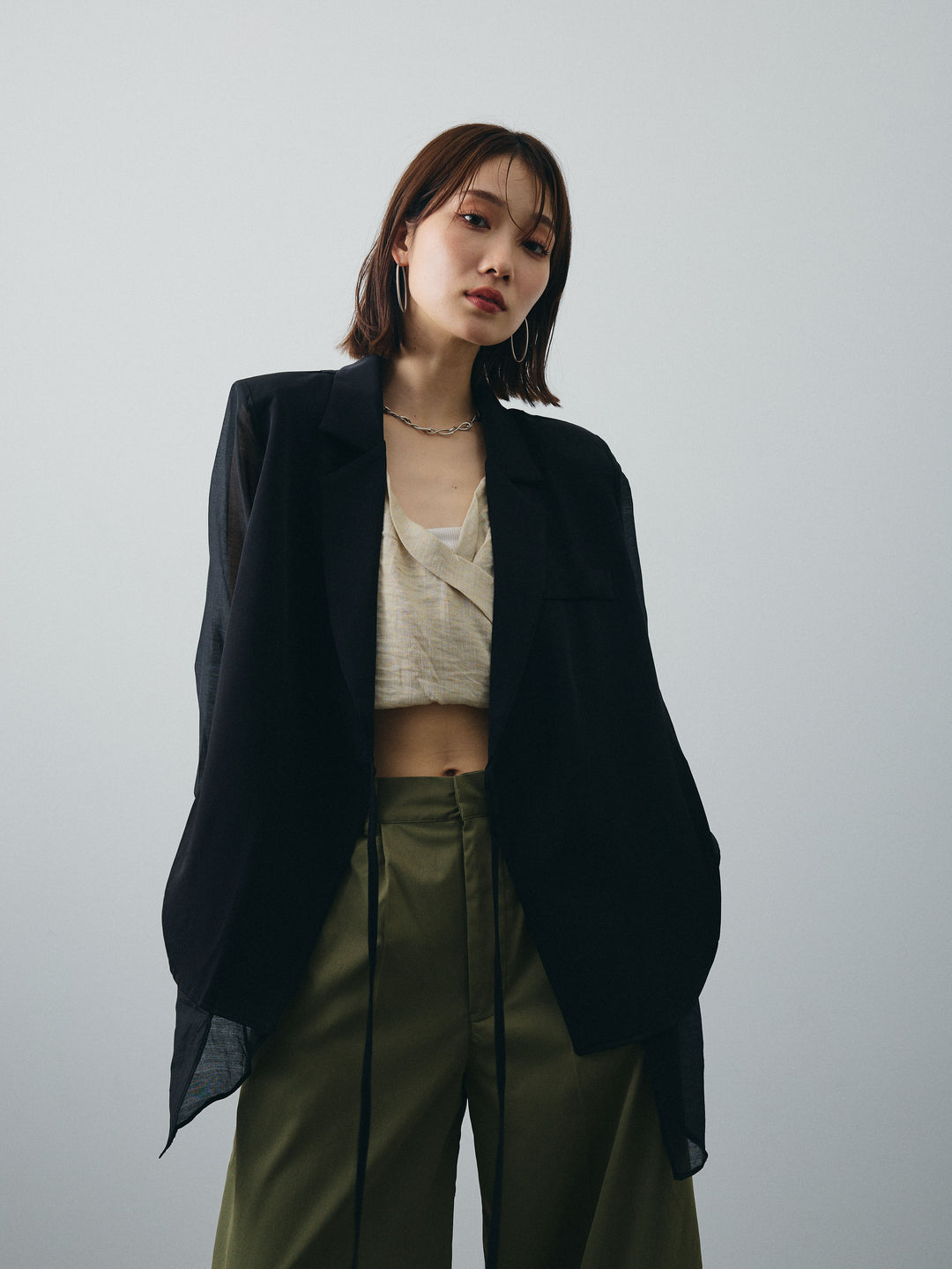 [SET]シアー切替テーラードジャケット+リネンライクカシュクールデザインビスチェ+コクーンワイドチノパンツ(3set)