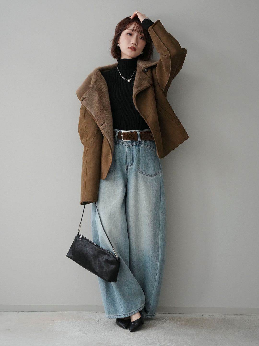 [SET]ムートンショートジャケット+ベルト付裏起毛カーブデニムパンツ(2set)