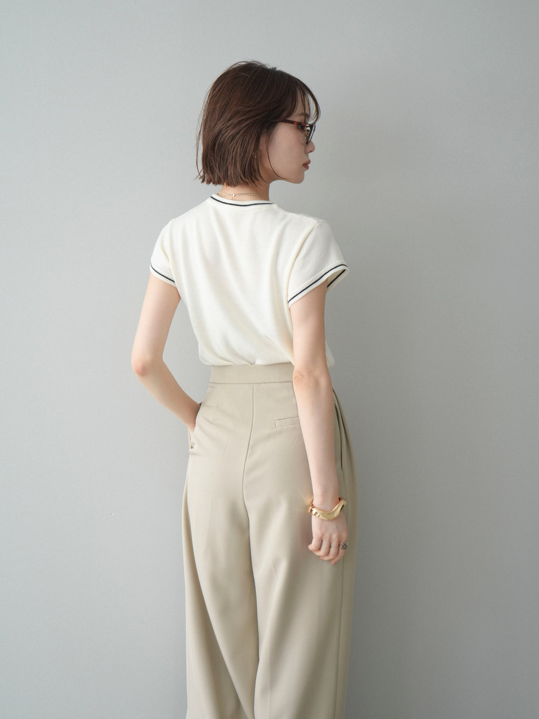 [SET]配色ハーフスリーブニットトップス+メニータックワイドパンツ(2set)