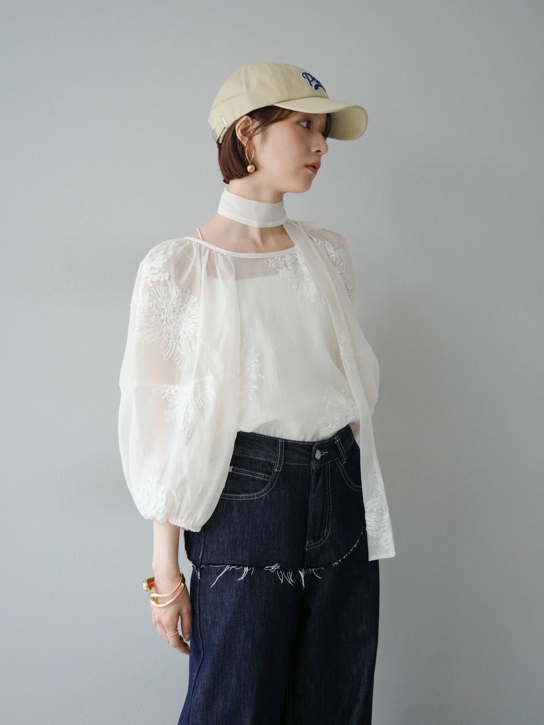 [SET]刺繍シアーバルーンスリーブブラウス+ヒップデザインデニムパンツ(2set)