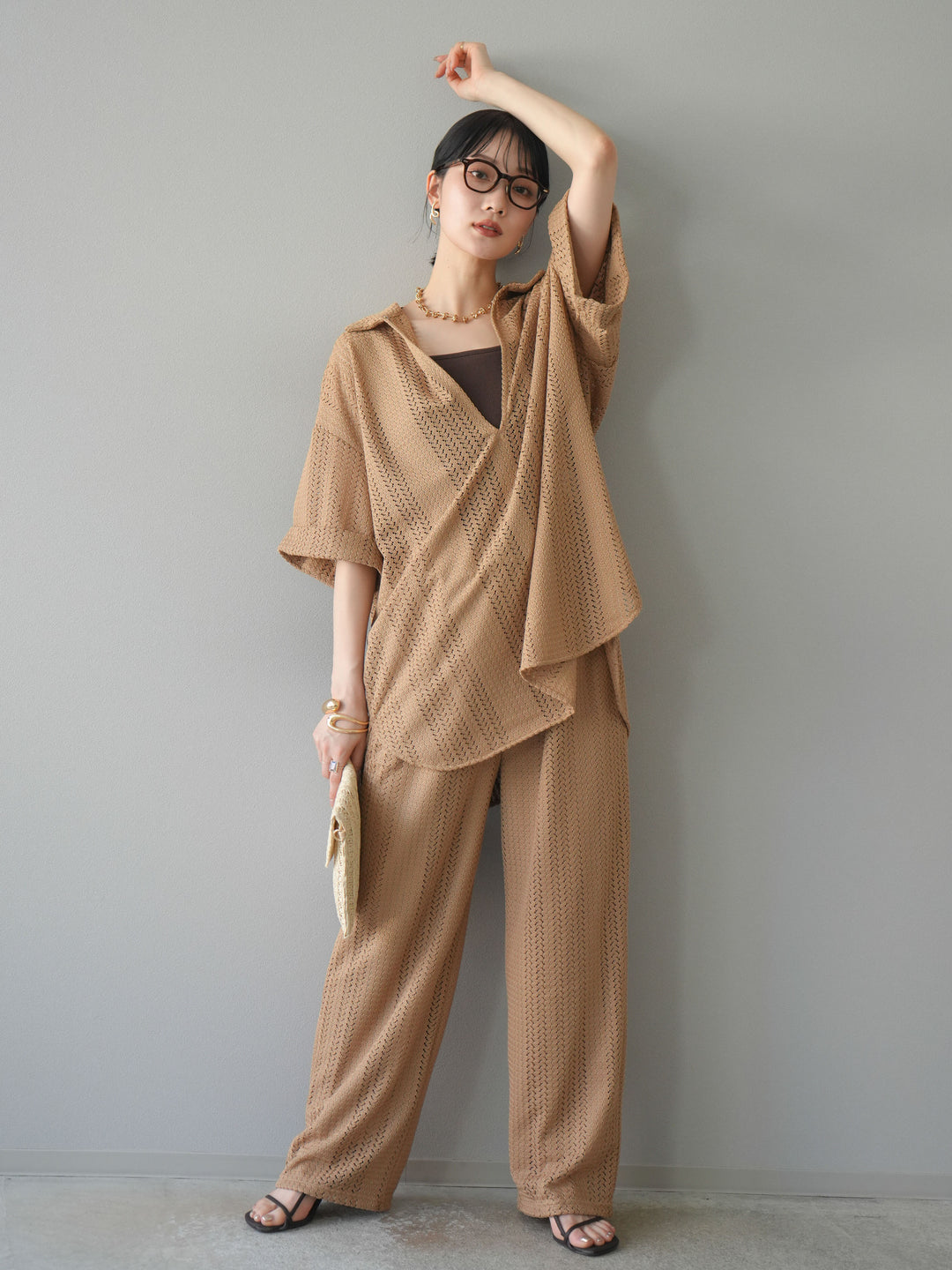 【預購】鏤空蕾絲兩用套頭衫/米色