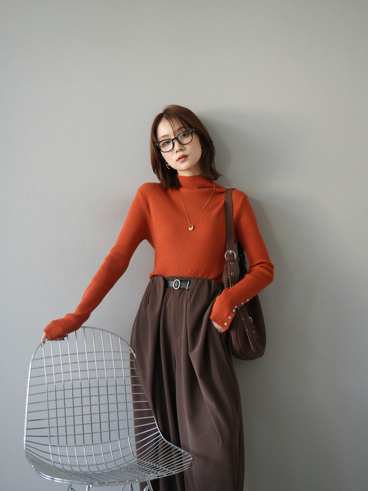 [予約]袖ボタンボトルネックリブニットトップス/オレンジ