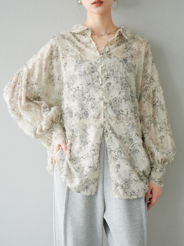 [予約]ニュアンスフリンジジャガードボリュームスリーブブラウス/ベージュ