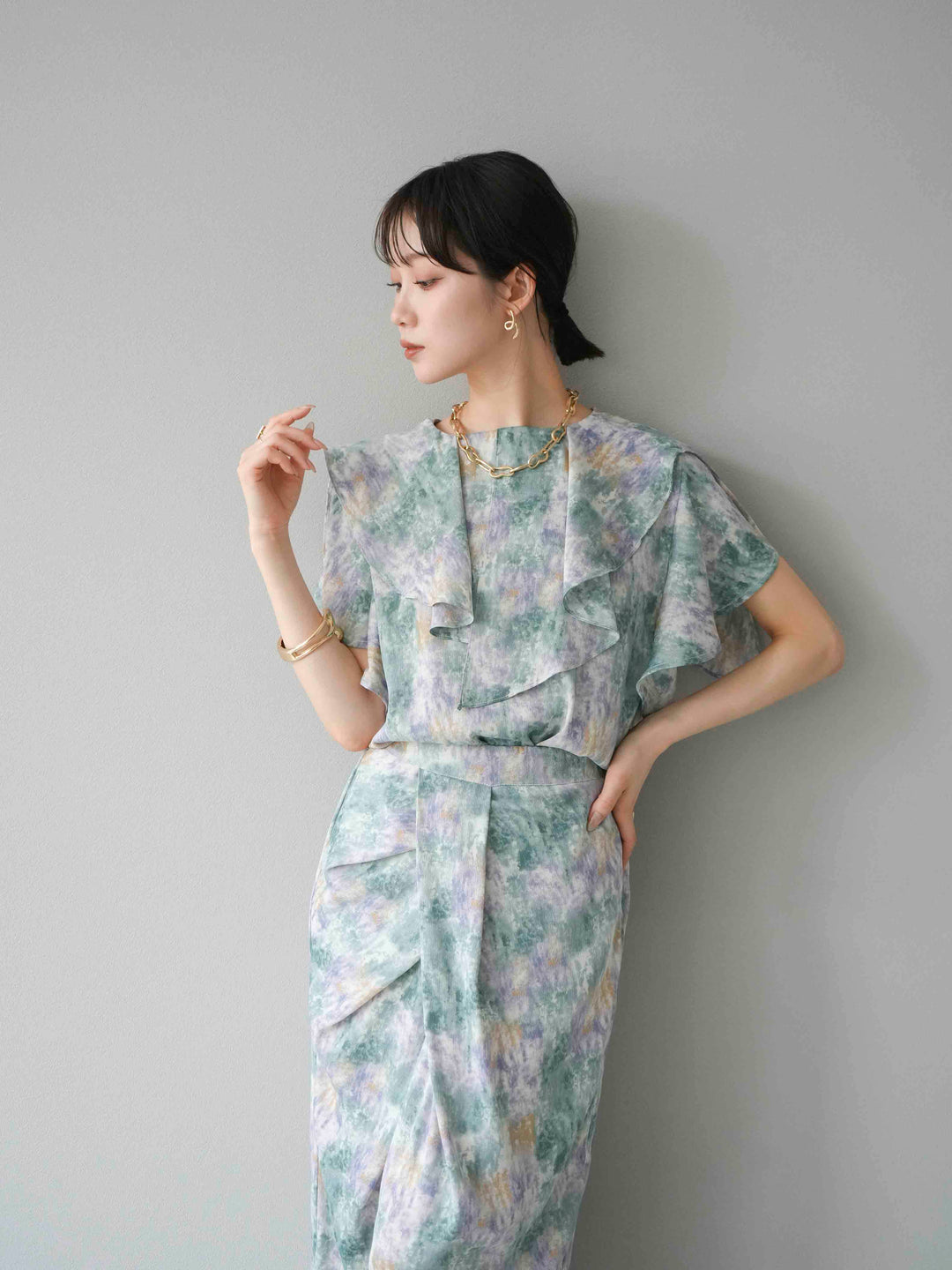 [予約]水彩アートラッフルカラーブラウス/グリーン