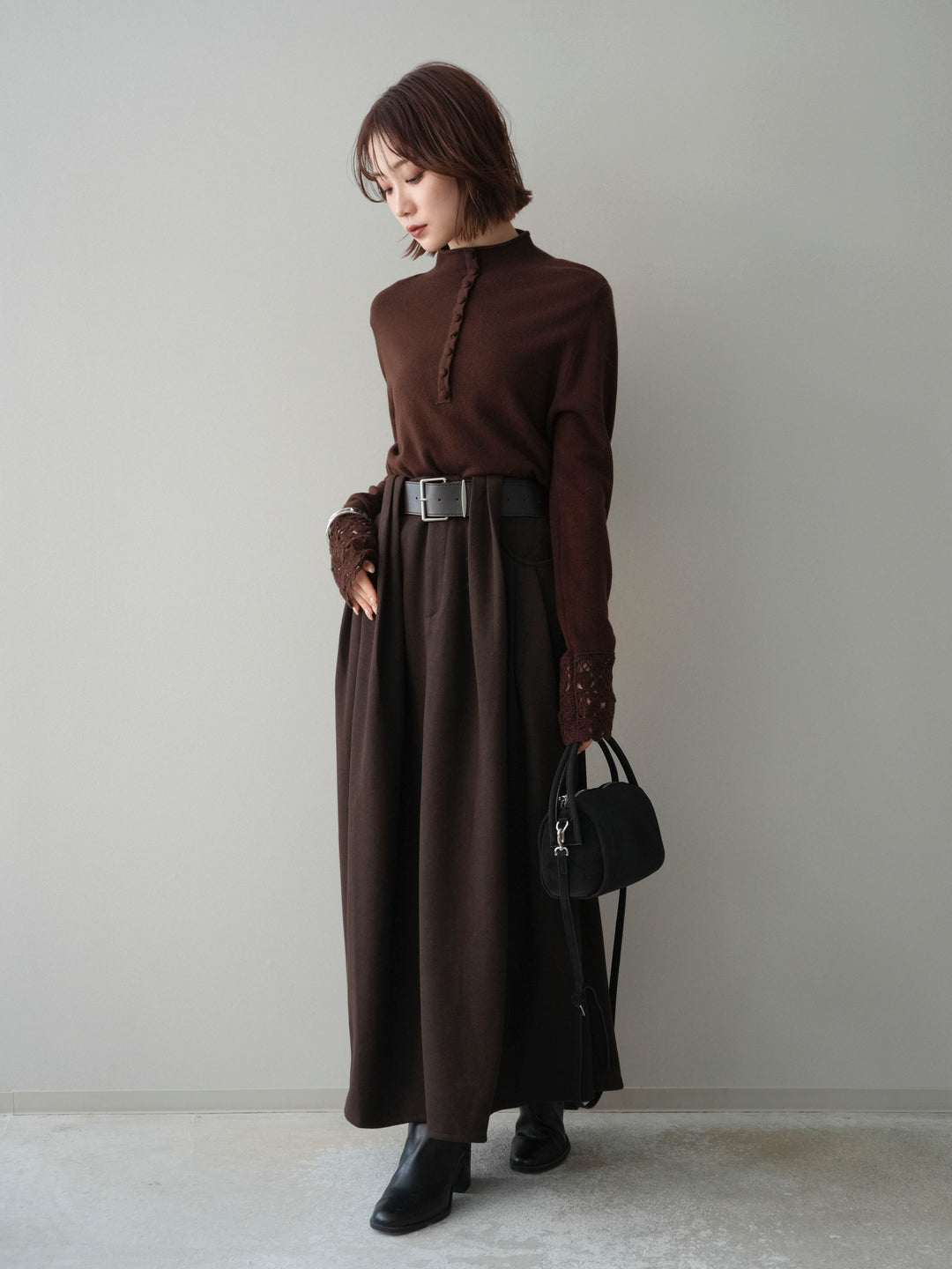 [SET]袖スカラップレースフロントボタンウールニットトップス+ベルト付きベルトループスカート(2set)