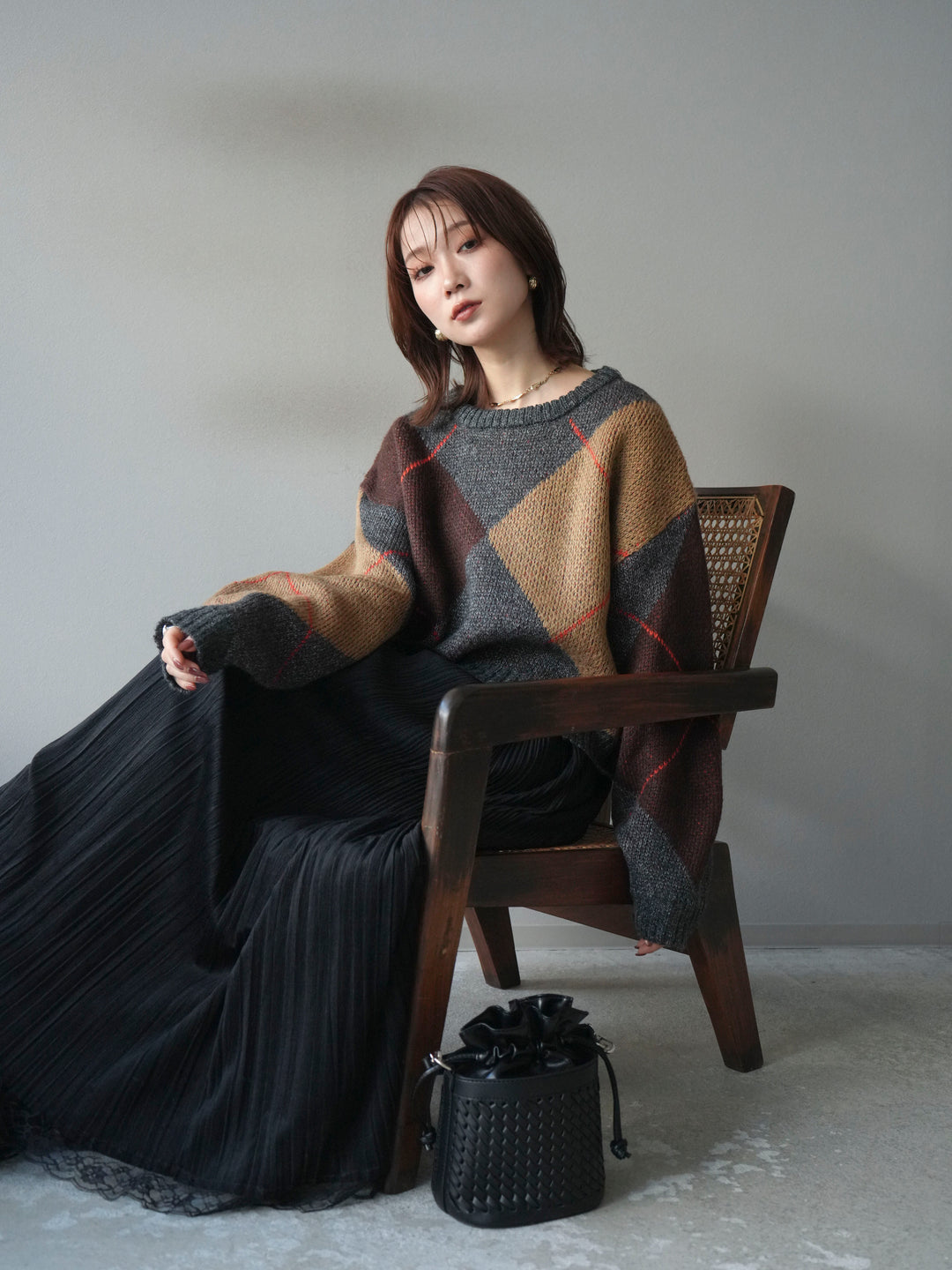 [SET]配色ステッチアーガイル柄ニットプルオーバー+裾レーススウェードプリーツマキシスカート(2set)