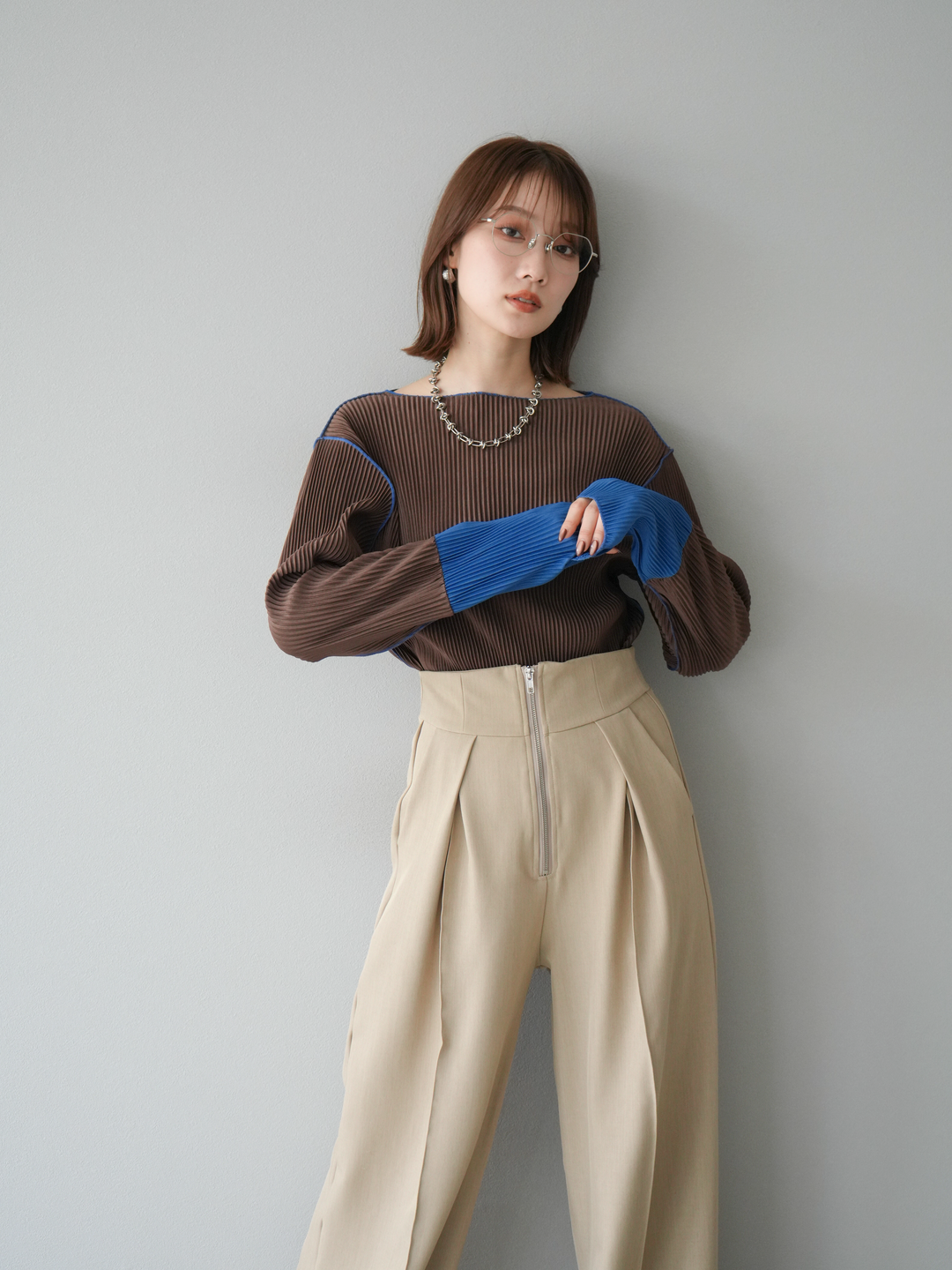 [予約]バイカラープリーツトップス/ブラウン