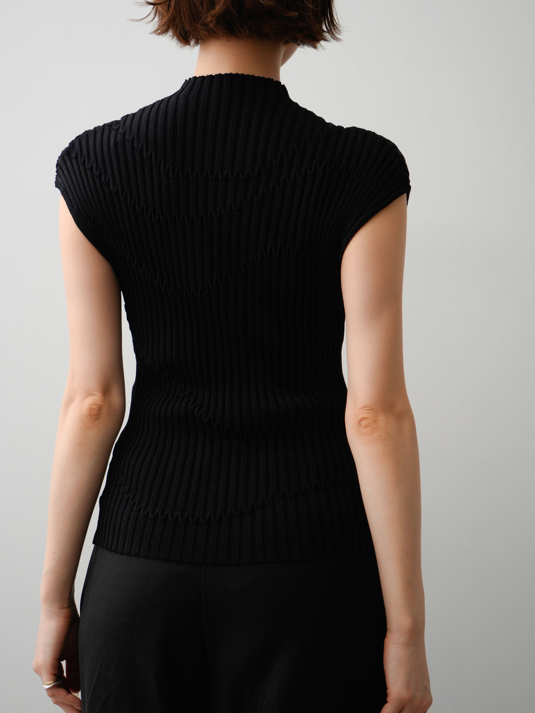 [予約]モードラインリブフレンチニットトップス/black