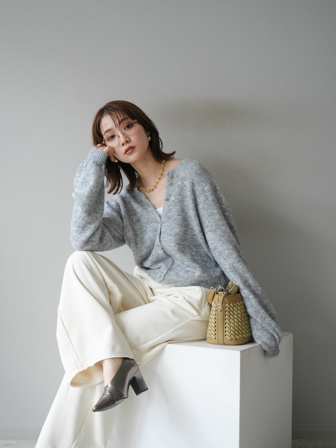 [予約]ゴールドボタンニットカーディガン/ gray