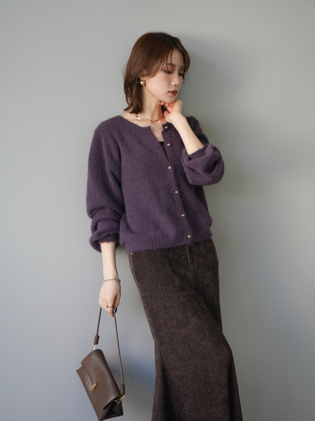 [SET]ゴールドボタンニットカーディガン+ベルベットマーメイドスカート(2set)