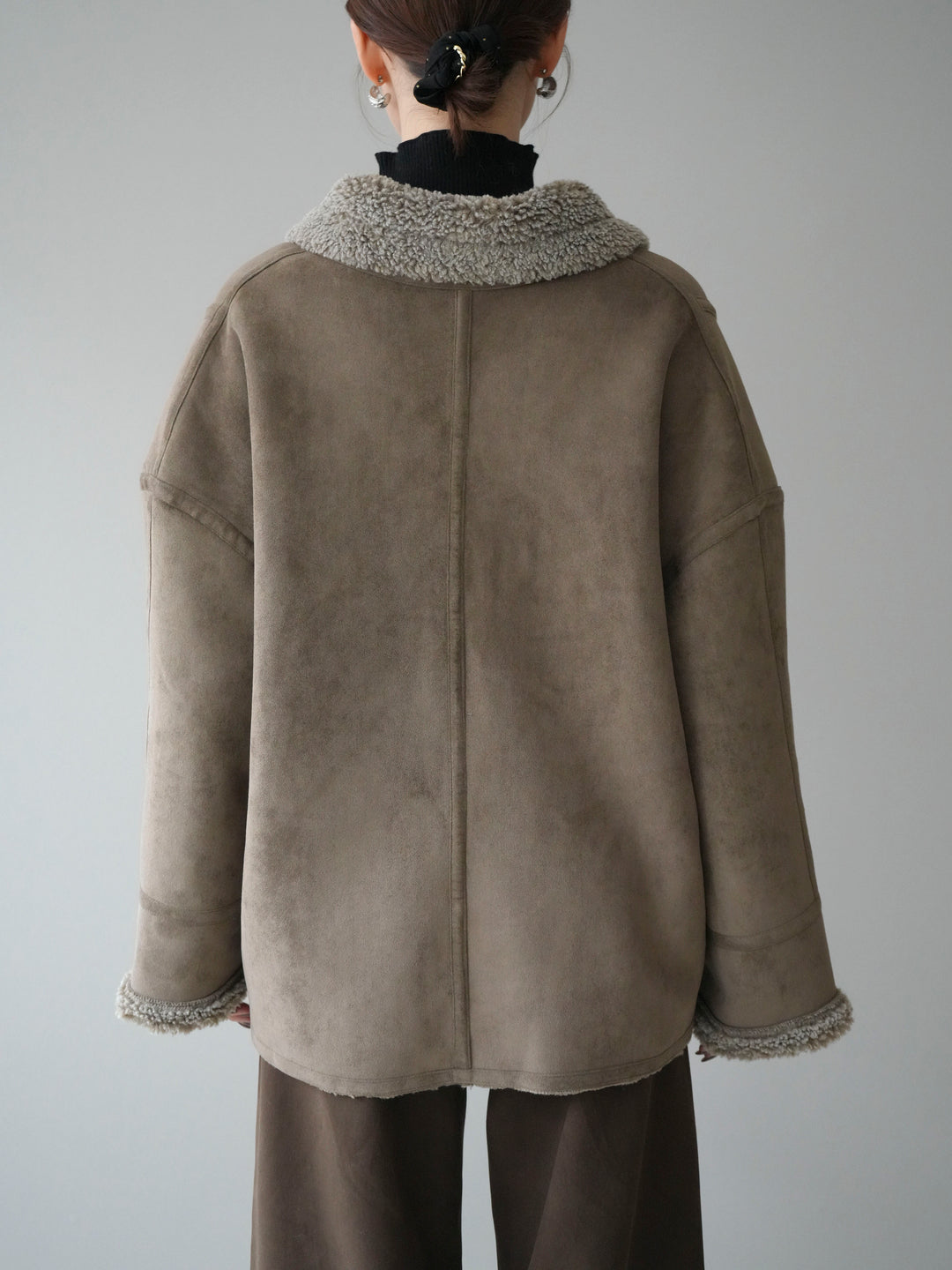 [予約]ムートンボアジャケット/khaki