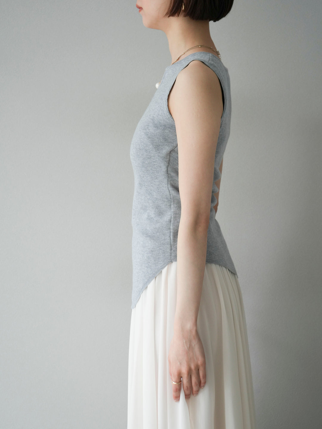 【預購】Cache-Coeur 無袖針織上衣/灰色