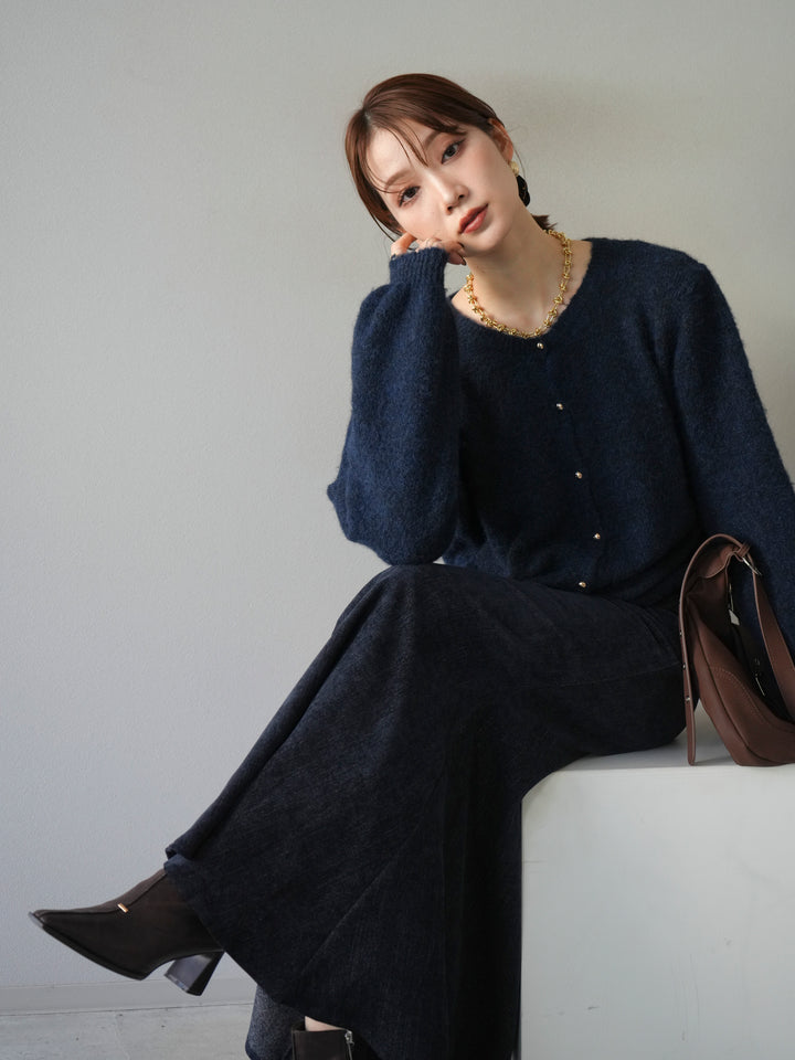 [SET]ゴールドボタンニットカーディガン+ベルベットマーメイドスカート(2set)