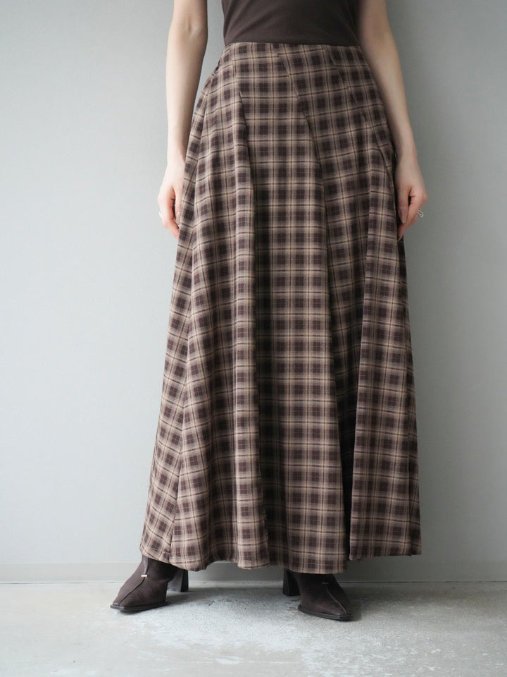 [予約]チェックタックフレアロングスカート/ ブラウン