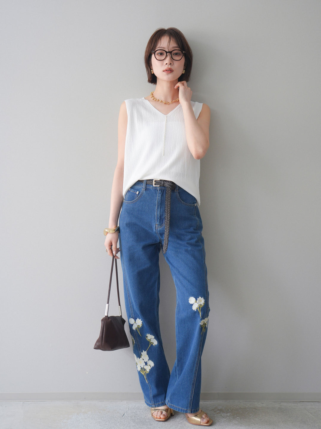 [SET]パールデザインVネックニットトップス+フラワー刺繍ストレートデニム(2set)