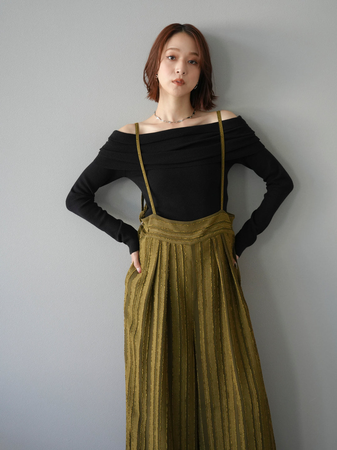 [予約]オフショルニットプルオーバー/ブラック