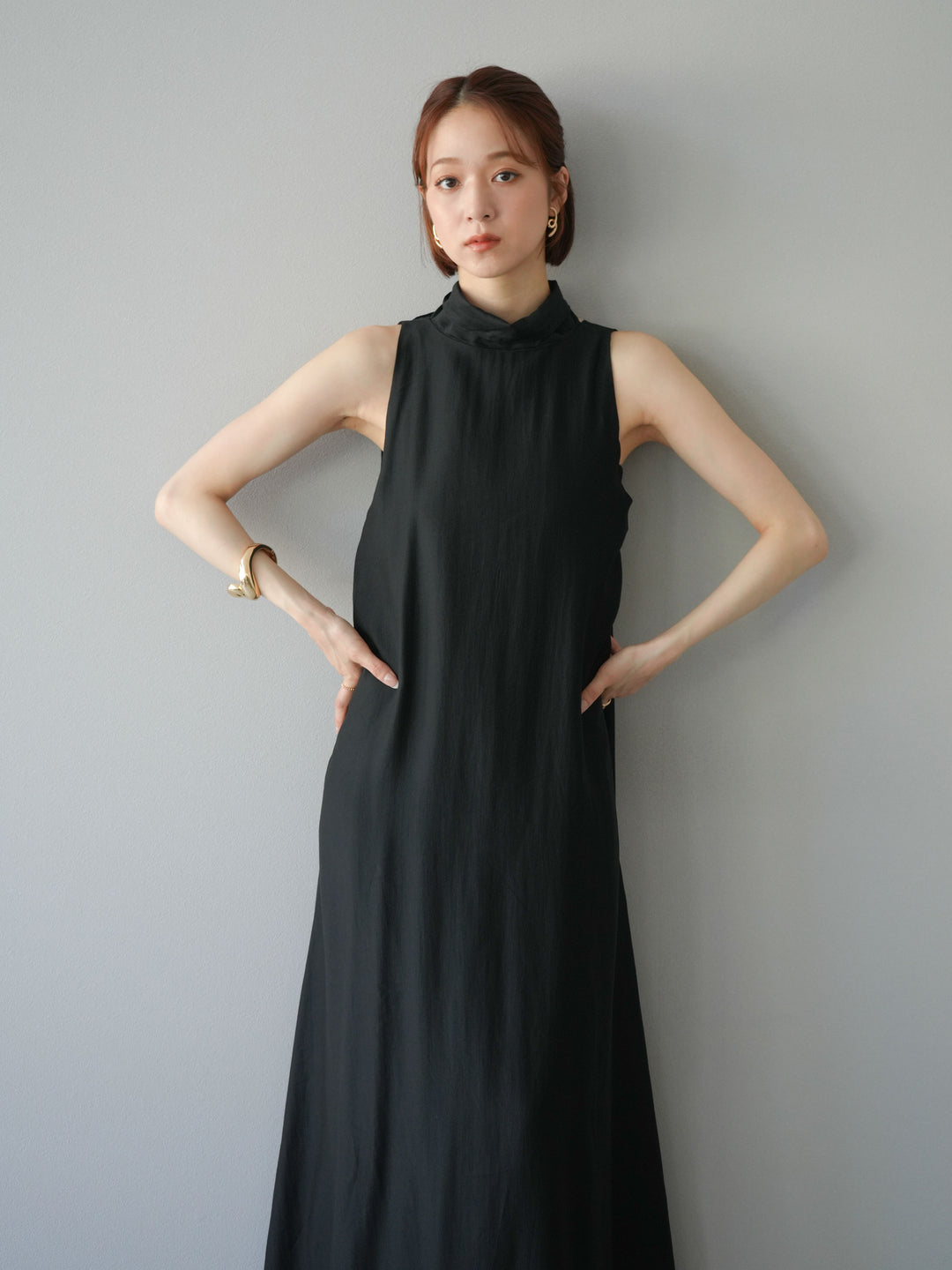[予約]シアーホルターバックオープンワンピース/ブラック