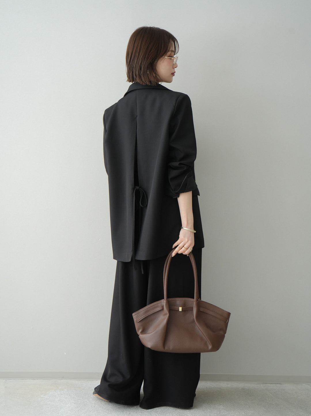 [予約]編み込みベルト付タックワイドパンツ/black