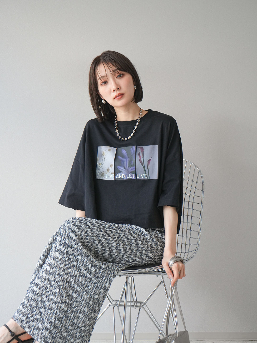 [預購] 光滑照片印花Logo變色短T卹/黑色