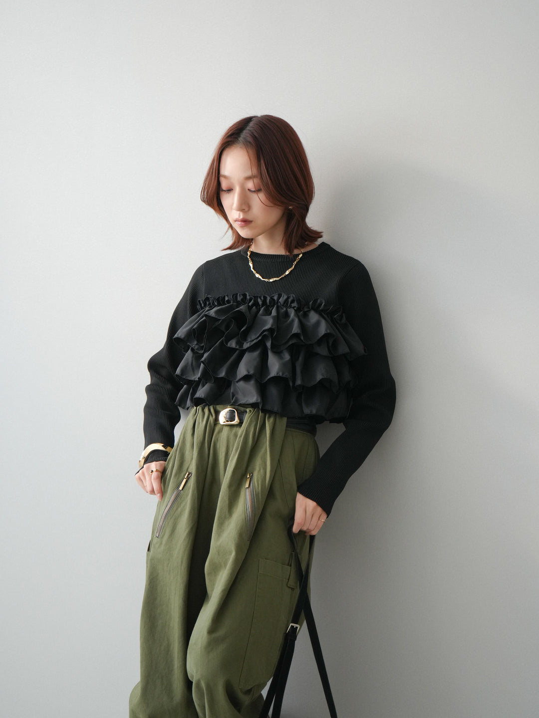 [SET]フリルビスチェドッキングスポンジニットプルオーバー+コットンタックループパンツ(2set)