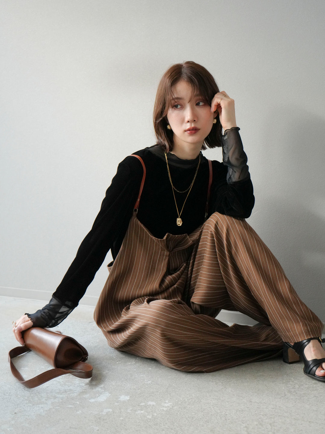 [SET]ヘリンボーンストライプサロペット+シアー切替ベロアトップス(2set)